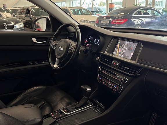 Kia Optima 19 of 27