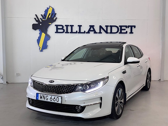 Kia Optima 2 of 27