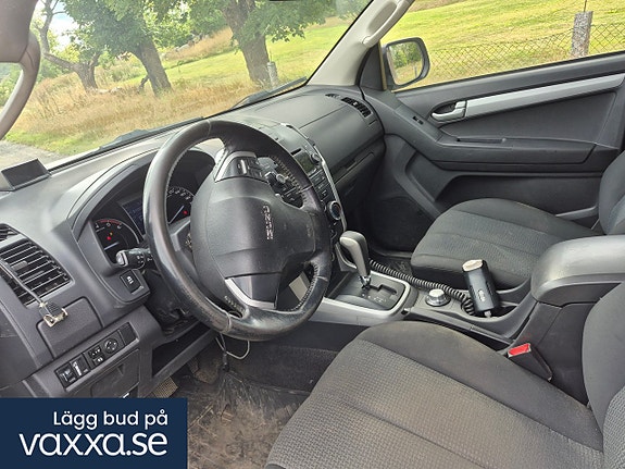Isuzu D-max 4 of 10