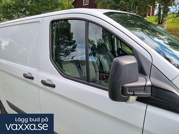 Ford Transit Custom 19 of 30
