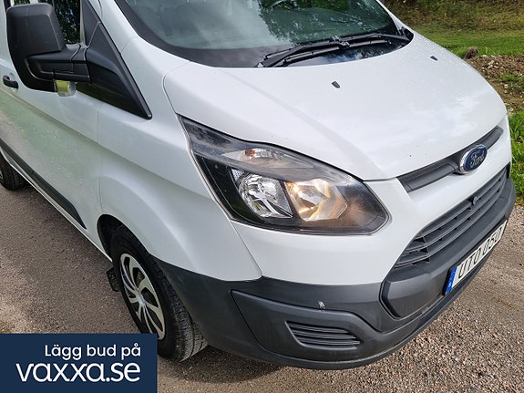 Ford Transit Custom 20 of 30