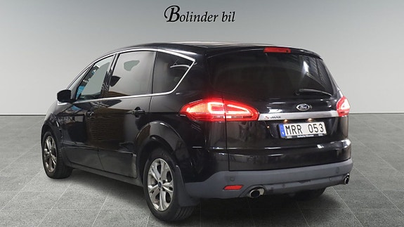 Ford S-MAX 4 of 14