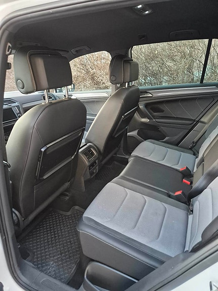 Volkswagen Tiguan 5 of 5