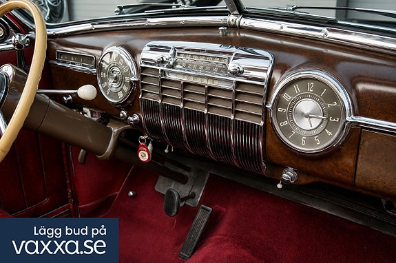 Cadillac Convertible 15 of 30