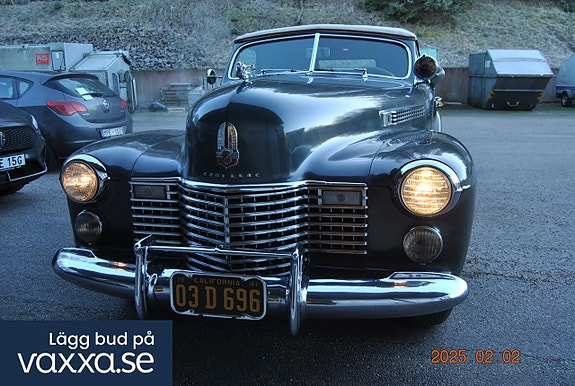 Cadillac Convertible 18 of 30
