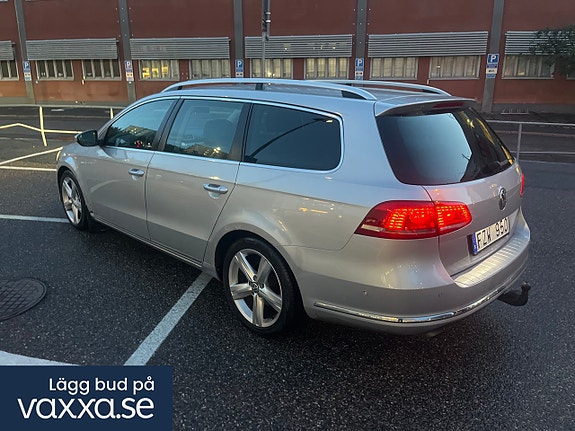 Volkswagen Passat 4 of 10