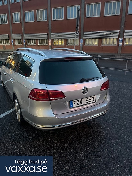 Volkswagen Passat 8 of 10