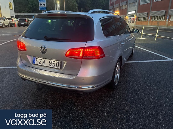 Volkswagen Passat 5 of 10
