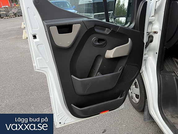 Renault Master 13 of 30