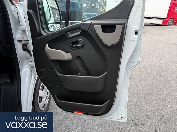 Renault Master 19 of 30