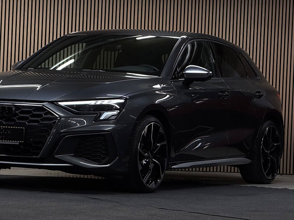Audi S3 2 of 28