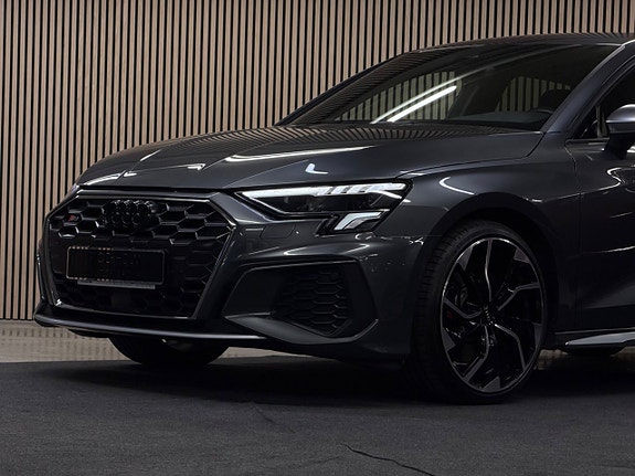 Audi S3 3 of 28