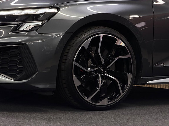 Audi S3 4 of 28