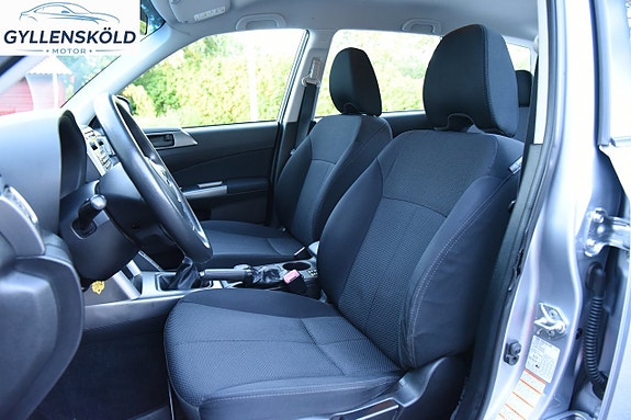 Subaru Forester 15 of 17