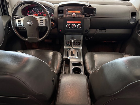 Nissan Navara 18 of 26