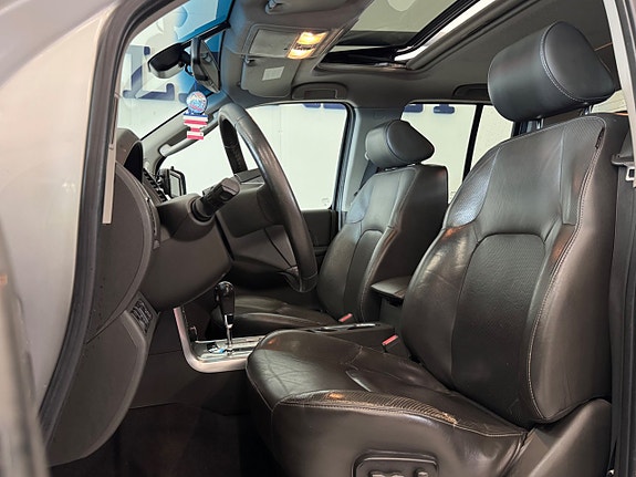 Nissan Navara 12 of 26