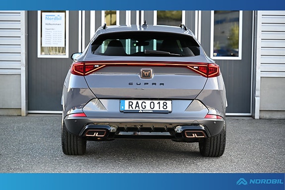 Cupra Formentor e-HYBRID 4 of 22