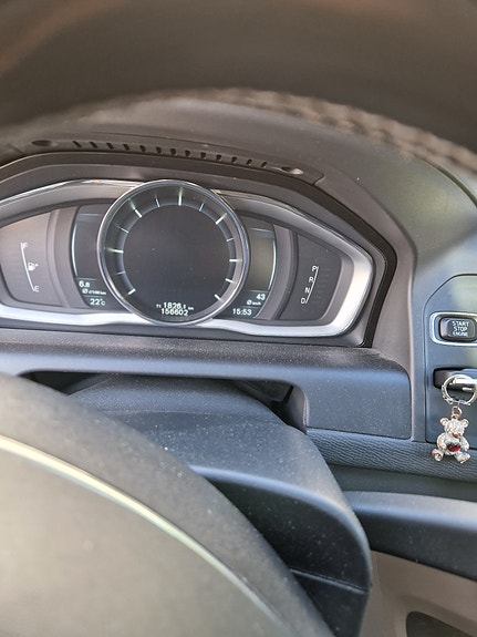 Volvo XC60 5 of 11