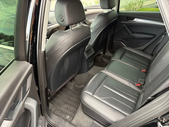 Audi Q5 6 of 13