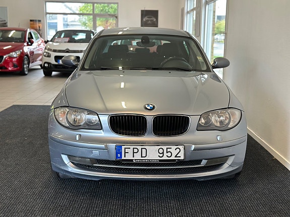 BMW 118d 2 of 22