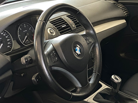 BMW 118d 11 of 22