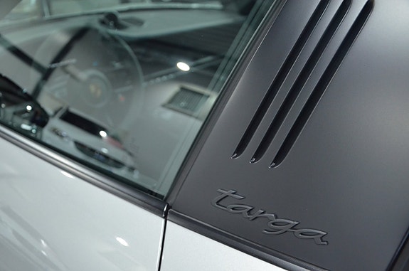 Porsche 911 Targa 4 GTS 21 of 25