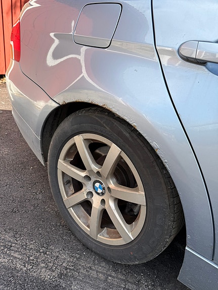 BMW 320d 7 of 9