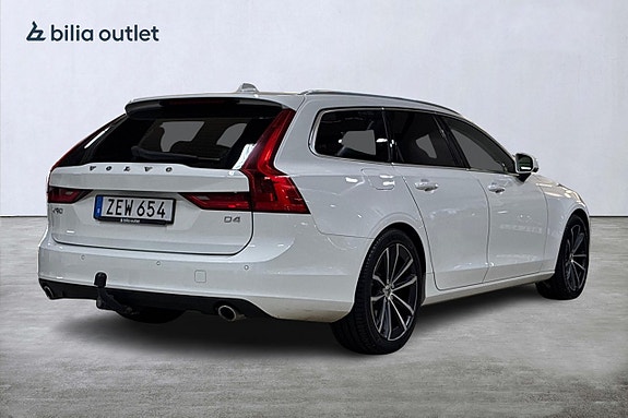 Volvo V90 6 of 27