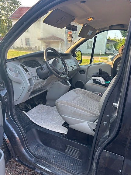 Nissan Primastar 5 of 6