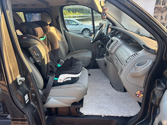 Nissan Primastar 6 of 6
