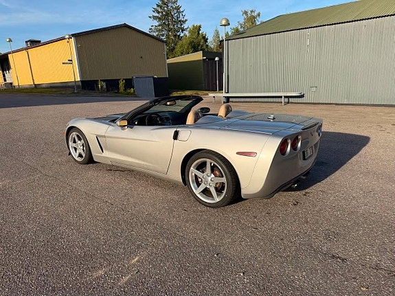 Chevrolet Corvette 6 of 23