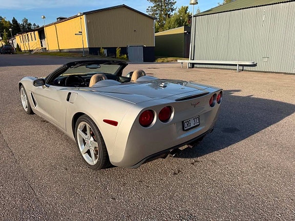 Chevrolet Corvette 4 of 23