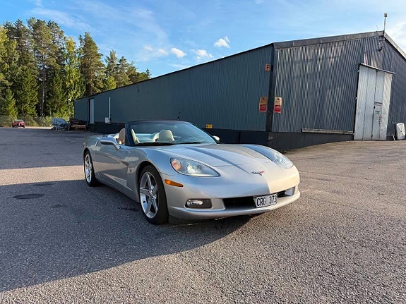Chevrolet Corvette 3 of 23