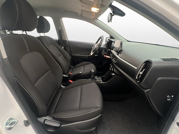Kia Picanto 14 of 30