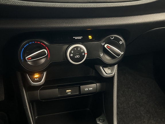 Kia Picanto 23 of 30