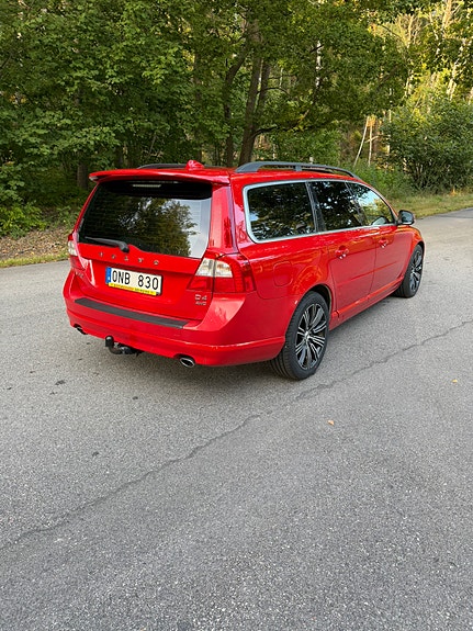 Volvo V70 5 of 15