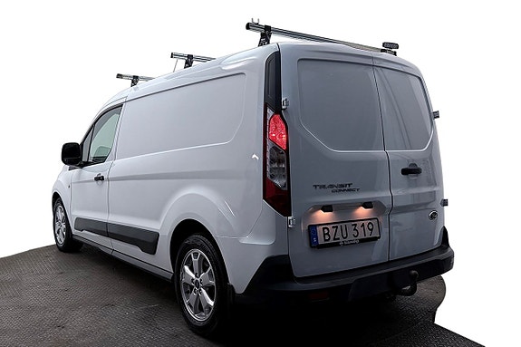 Ford Transit Connect 8 of 23