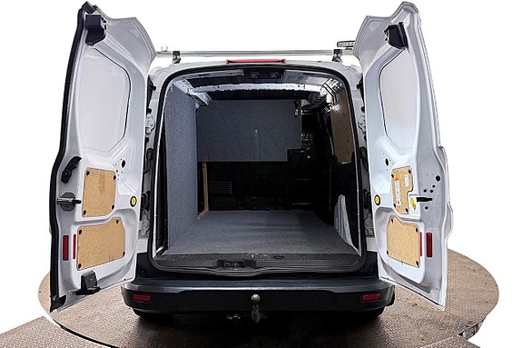 Ford Transit Connect 7 of 23