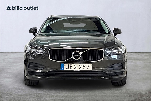 Volvo V90 3 of 23