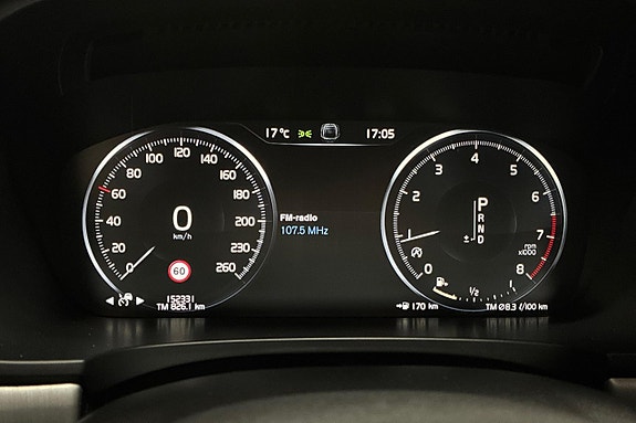 Volvo V90 17 of 23