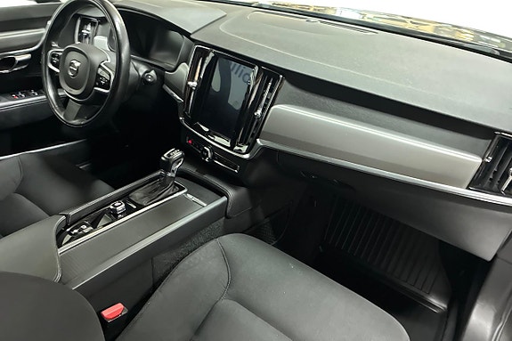 Volvo V90 15 of 23