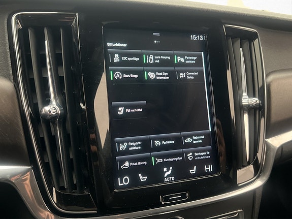Volvo V90 Cross Country 24 of 30