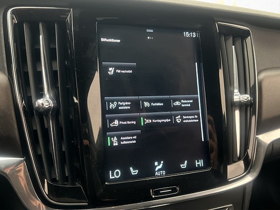 Volvo V90 Cross Country 25 of 30