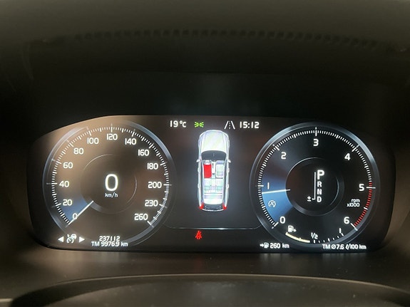 Volvo V90 Cross Country 18 of 30