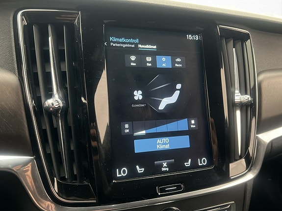 Volvo V90 Cross Country 26 of 30