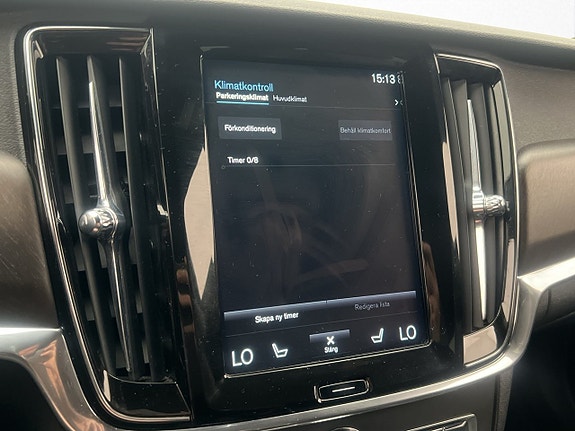 Volvo V90 Cross Country 27 of 30