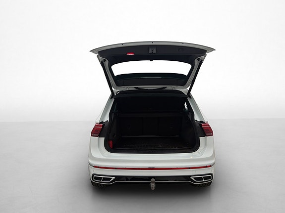 Volkswagen Tiguan 30 of 30