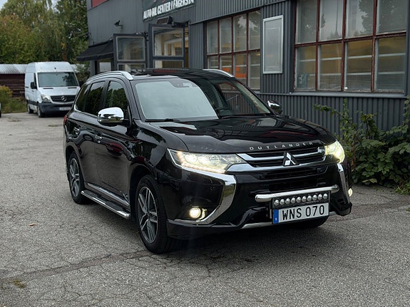 Mitsubishi Outlander 10 of 14