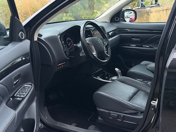 Mitsubishi Outlander 5 of 14