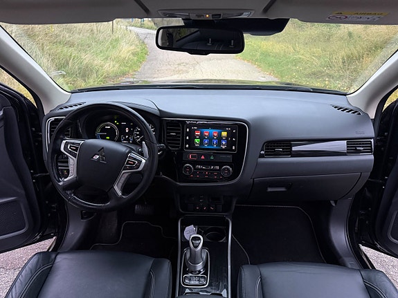 Mitsubishi Outlander 7 of 14